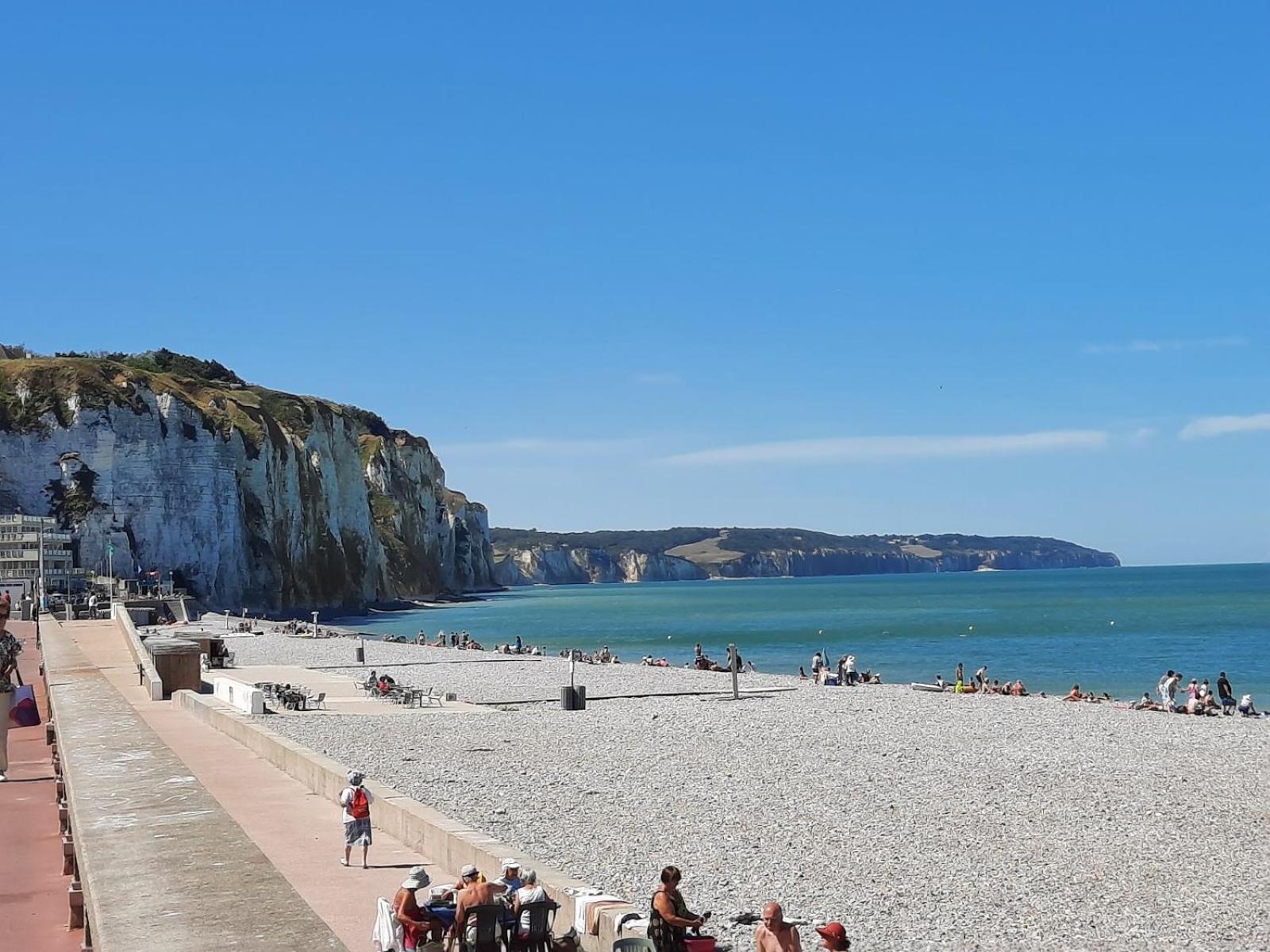 Rez-de-chaussee De Plain-pied Avec Parking Prive Au Centre * Dieppe