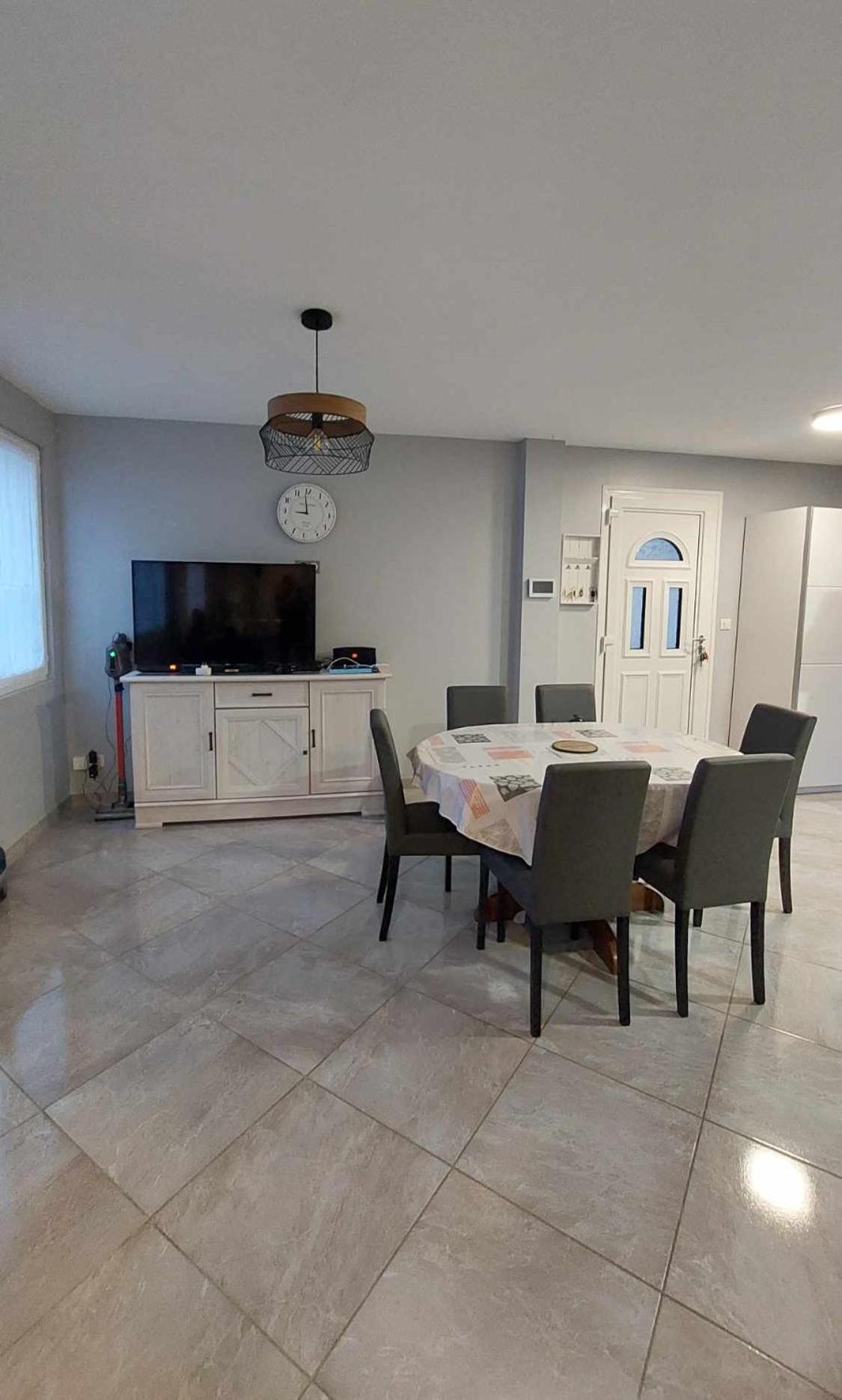 Rez-de-chaussee De Plain-pied Avec Parking Prive Au Centre Apartment
